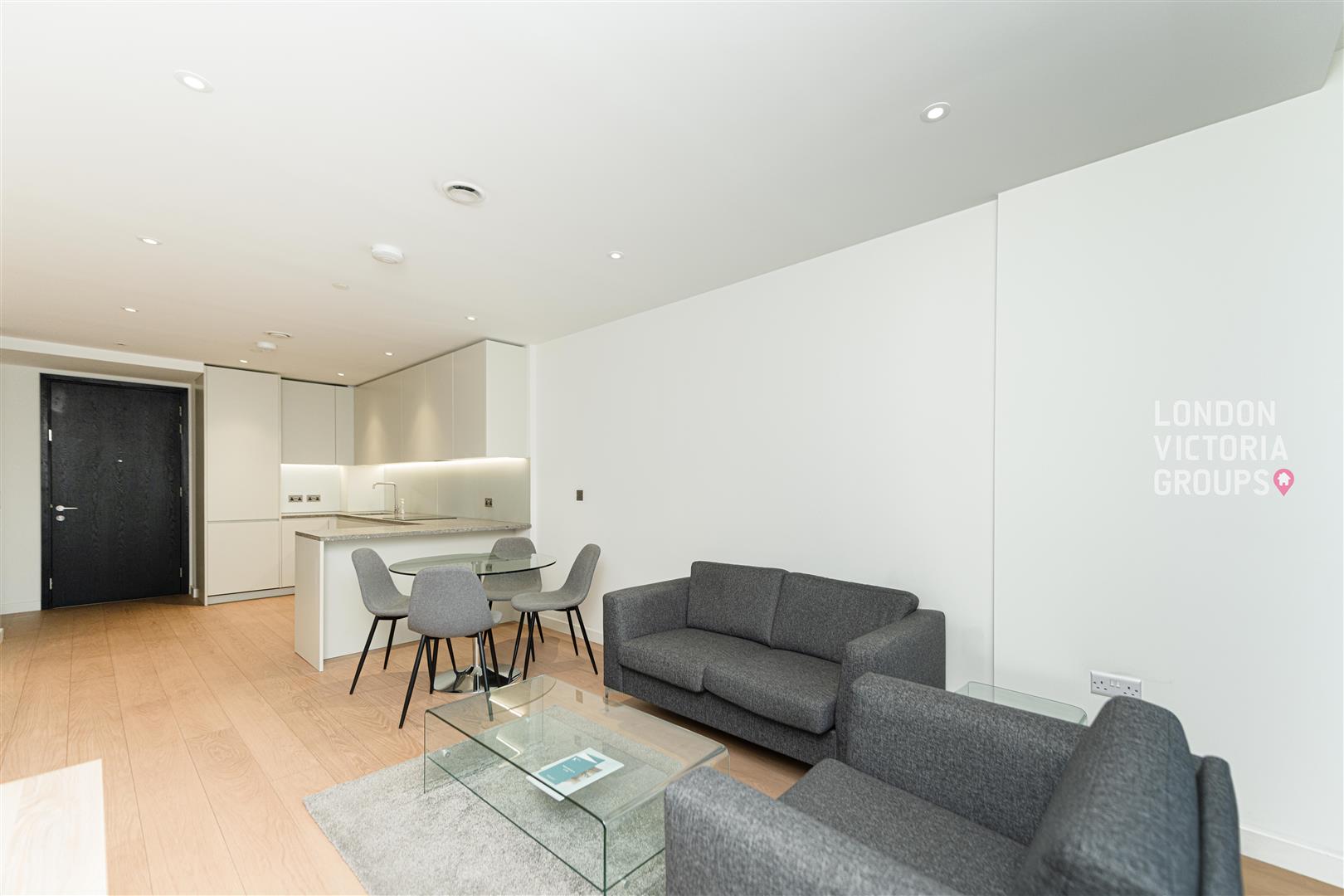 1 bed property in 10 Cutter Lane, London